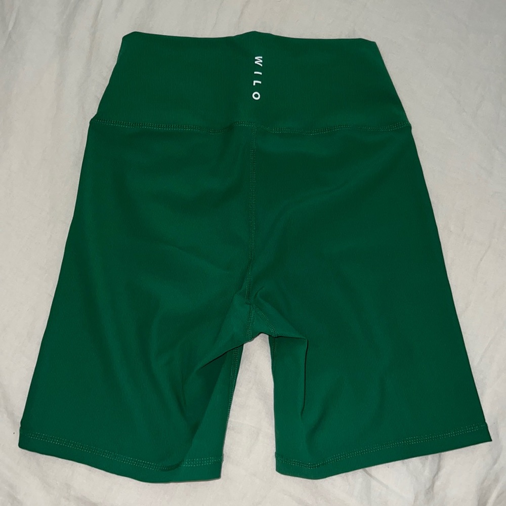 Wilo Ribbed Biker Shorts - Picture 2 of 4